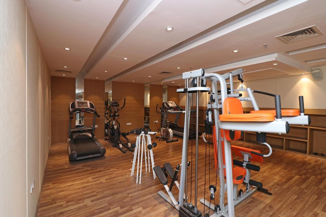Capital O 19296 Joy Inn & Suites Bhiwadi エクステリア 写真